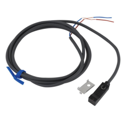 E2S-Q21 1M Sensor de proximidad compacto de tipo cuadrado, superficie de detección: frontal