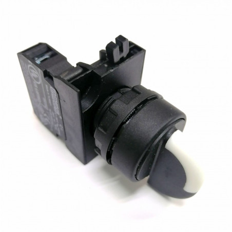 CP100S21   Selector plastico 2 posiciones,+1 contacto NA  retorno por resorte